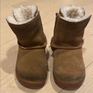 Cozy Brown Shearling Boots